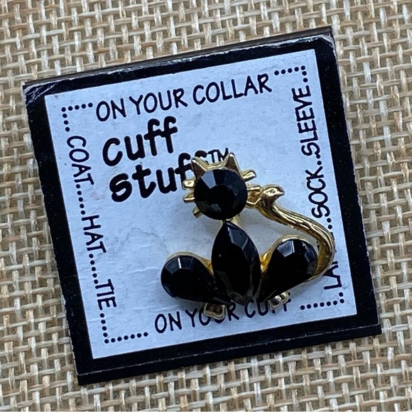 Black Cat Pin Minature Hat Tie Tac Pin - Picture 1 of 5
